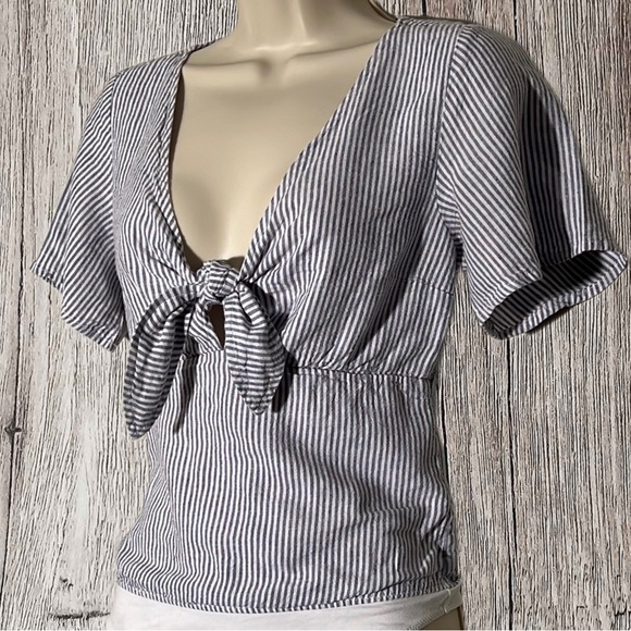 Abercrombie & Fitch Tops - Abercrombie & Fitch Blue White Striped Short Sleeve Tie Front Bodysuit Size S
